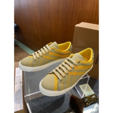 Burberry Sneakers